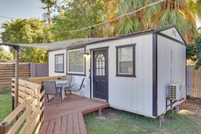 Modern Tiny Home about 5 Mi to Downtown Phoenix!